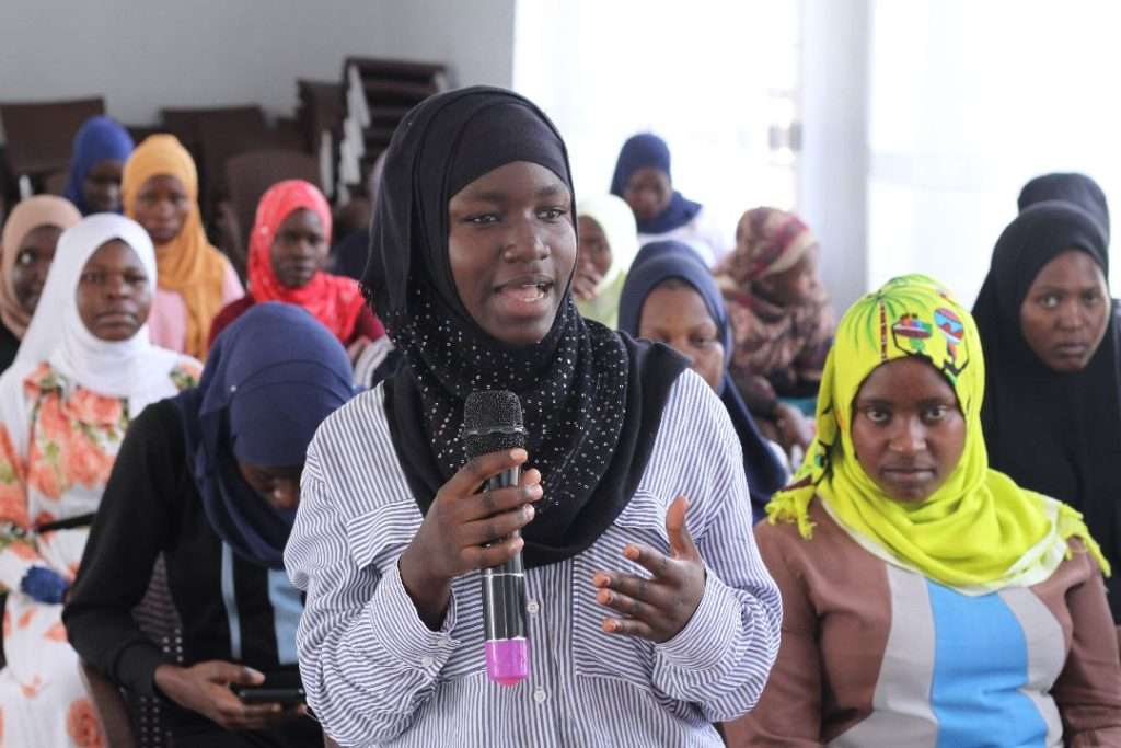 A student of Al-mustafa Islamic College asking a question during the Q&A session at the function